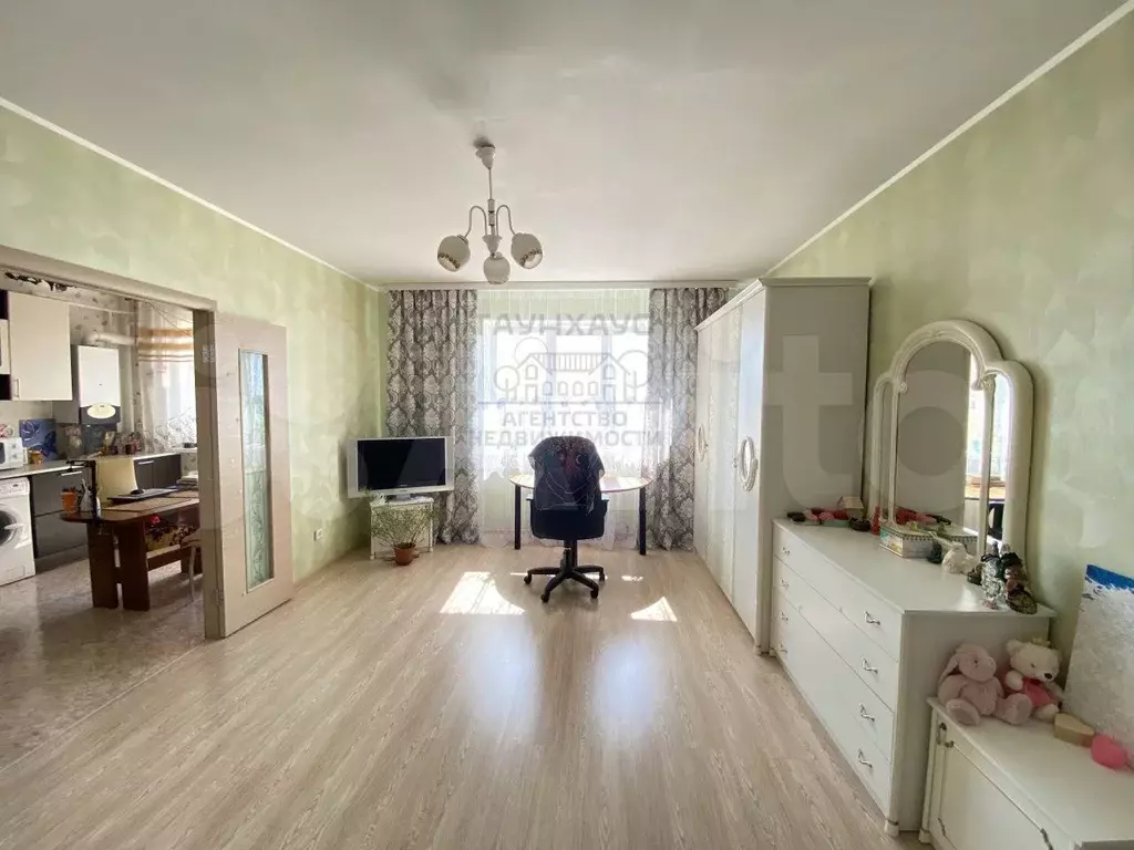 1-к. квартира, 42,3 м, 4/5 эт. - Фото 0