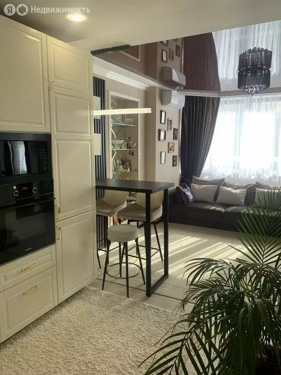 2-комнатная квартира: Лобня, Свободный проезд, 7 (45 м) - Фото 1