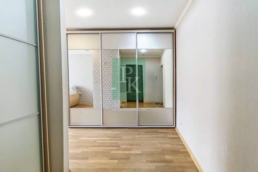 1-к кв. Севастополь ул. Маршала Геловани, 18Б (45.0 м) - Фото 1