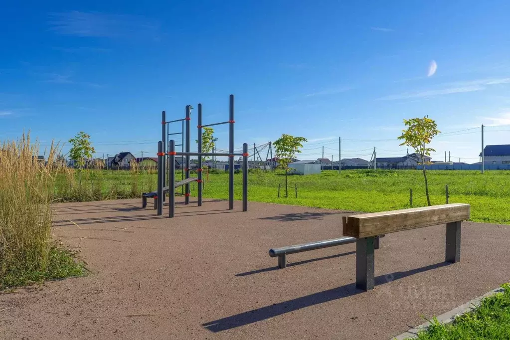 Участок в Ленинградская область, Тосненский район, Федоровское ... - Фото 1