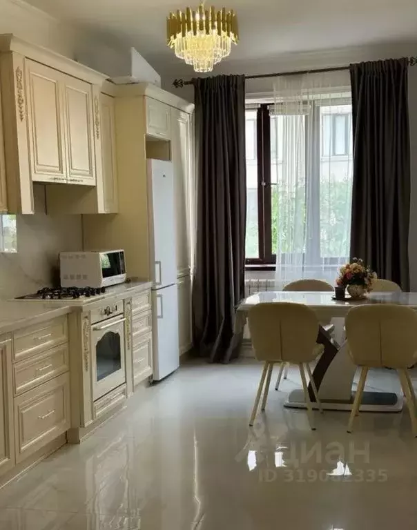 2-к кв. Дагестан, Дербент ул. Юрия Гагарина, 7 (92.0 м) - Фото 0