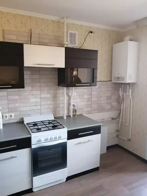1-к. квартира, 40 м, 7/10 эт. - Фото 0