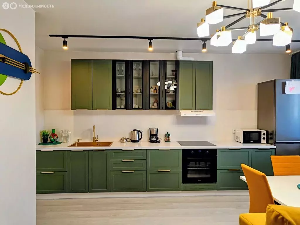 3-комнатная квартира: Иркутский муниципальный округ, рабочий посёлок ... - Фото 2