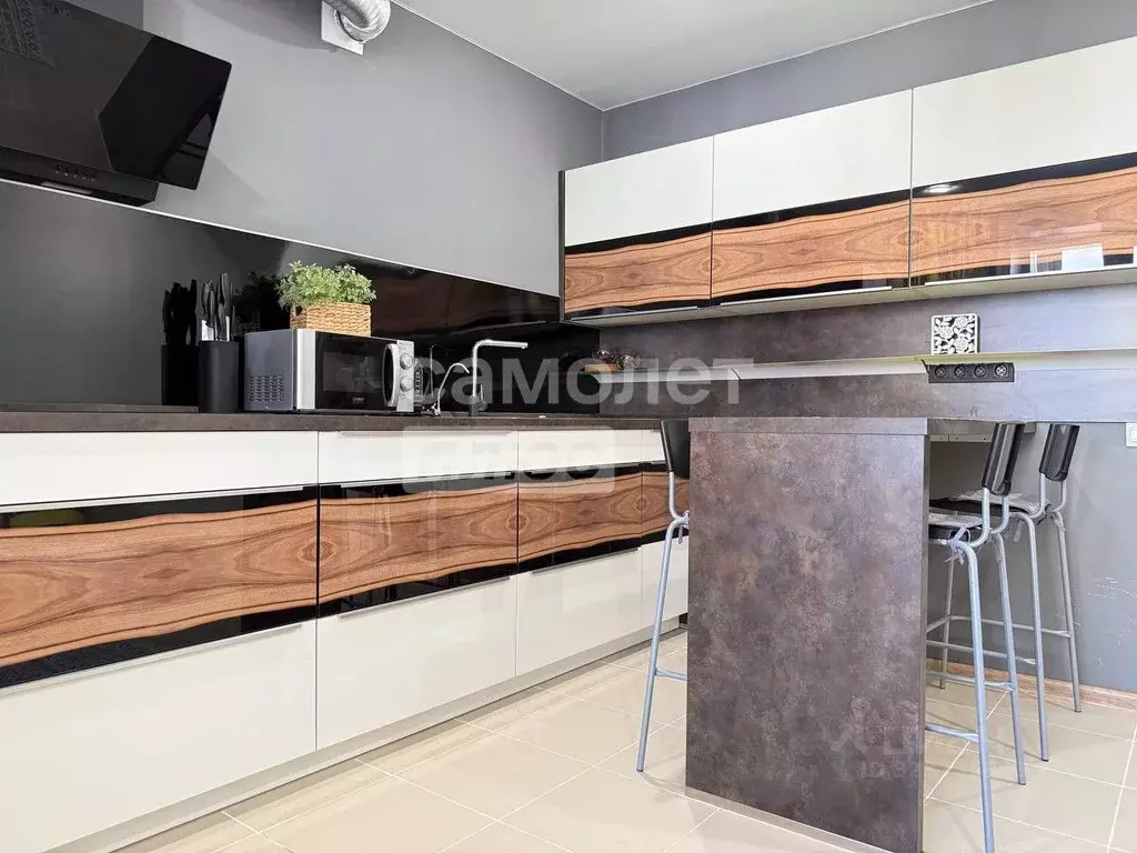 2-к кв. Самарская область, Самара Осетинская ул., 6 (71.8 м) - Фото 1