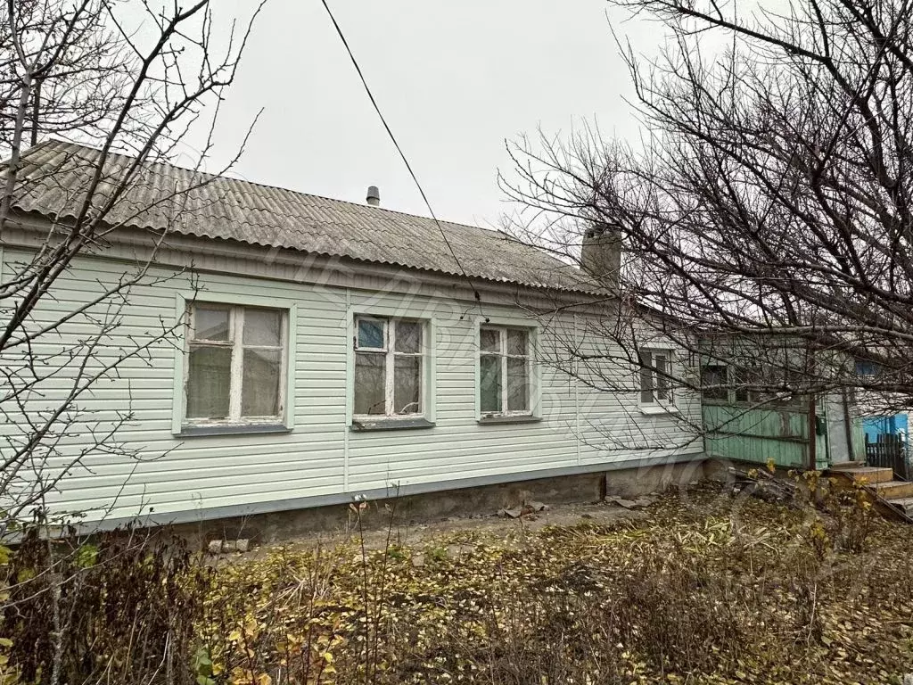 Дом в Саратовская область, Балашовский район, Хоперское муниципальное ... - Фото 0