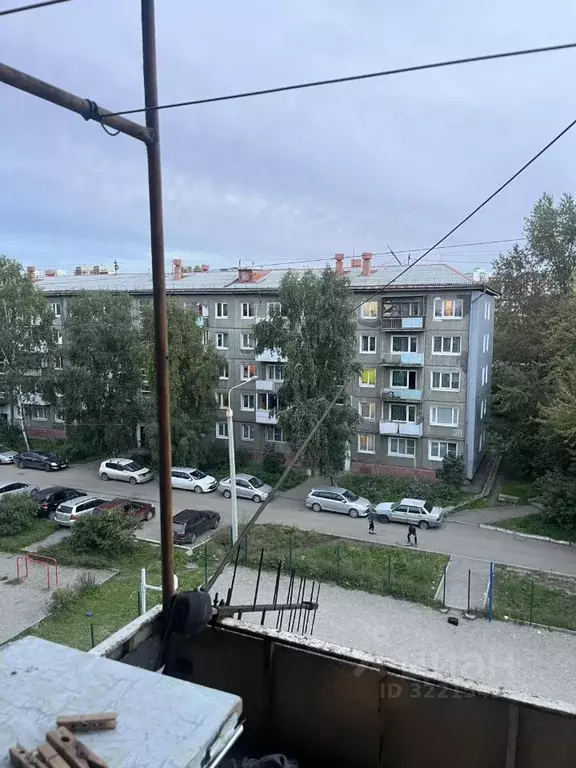 1-к кв. Иркутская область, Иркутск ул. Розы Люксембург, 309 (30.1 м) - Фото 0