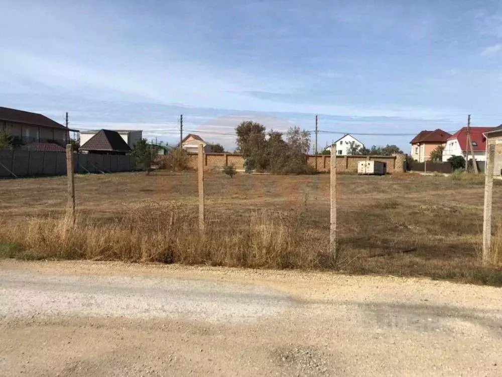 Участок в Крым, Сакский район, Новофедоровка пгт ул. Садоводческая ... - Фото 0