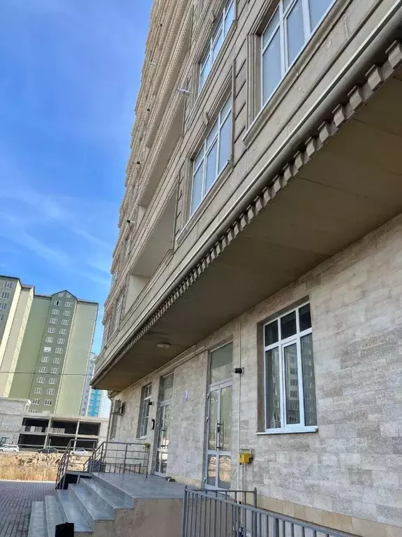2-к кв. Дагестан, Каспийск ул. Каспийское шоссе, 23 (52.0 м) - Фото 0