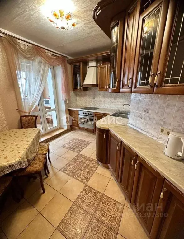 2-к кв. Владимирская область, Владимир Октябрьский просп., 36 (70.0 м) - Фото 0