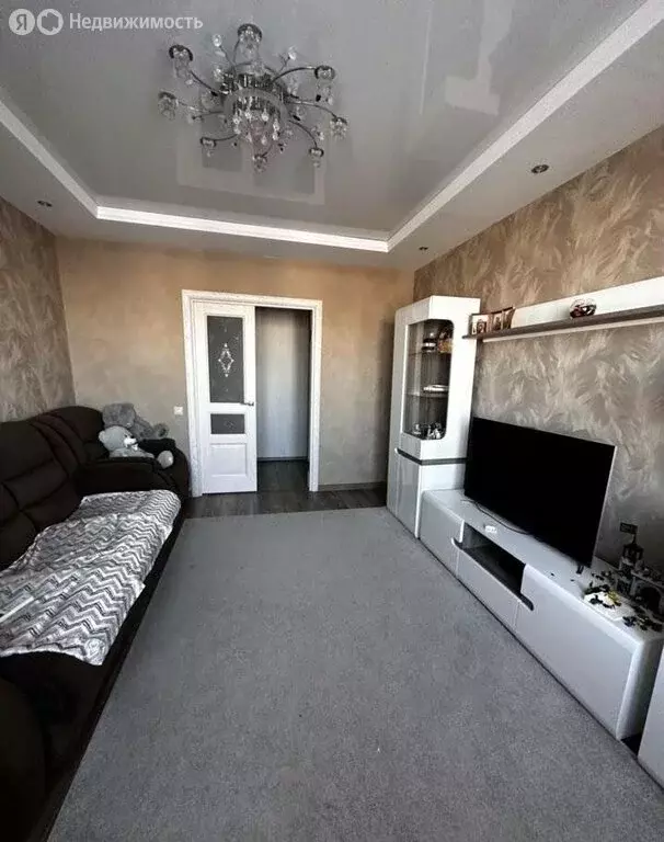 3-комнатная квартира: Каменск-Шахтинский, Советская улица, 40 (65.8 м) - Фото 0