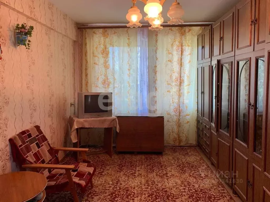 2-к кв. Брянская область, Карачев ул. Горького, 4 (49.9 м) - Фото 1