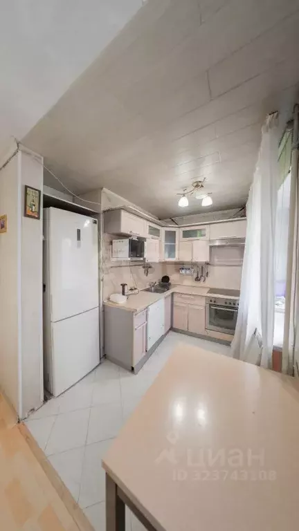 2-к кв. Иркутская область, Иркутск ул. Красноказачья, 66 (57.4 м) - Фото 1