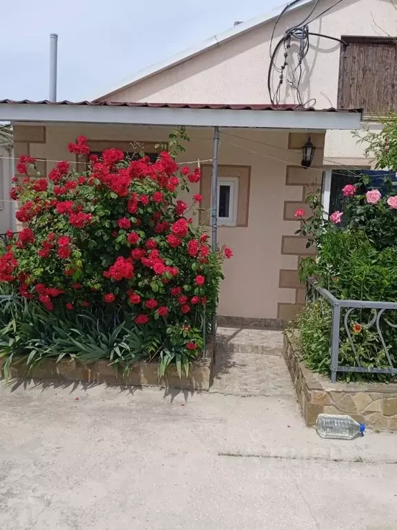 Дом в Крым, Феодосия ул. Энгельса, 28 (70 м) - Фото 1