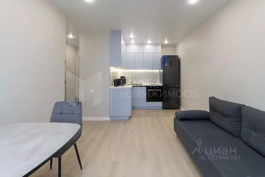 1-к кв. Тюменская область, Тюмень ул. Николая Глебова, 3 (40.0 м) - Фото 1