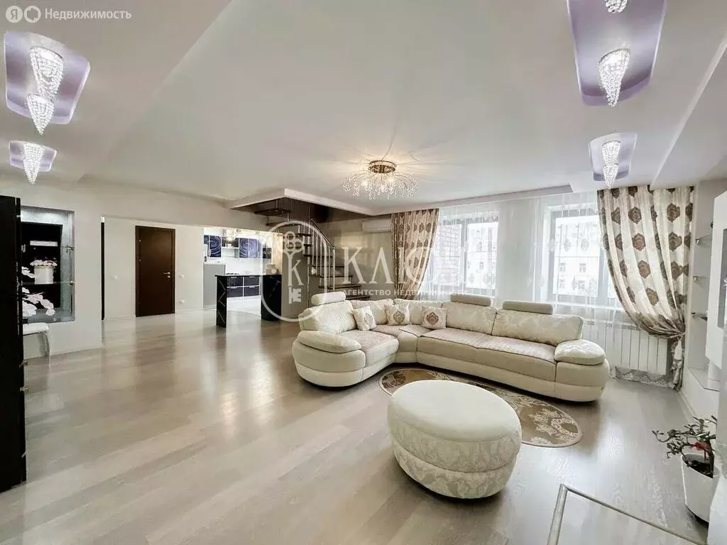 5-комнатная квартира: Чебоксары, улица Пирогова, 2 (161.8 м) - Фото 1