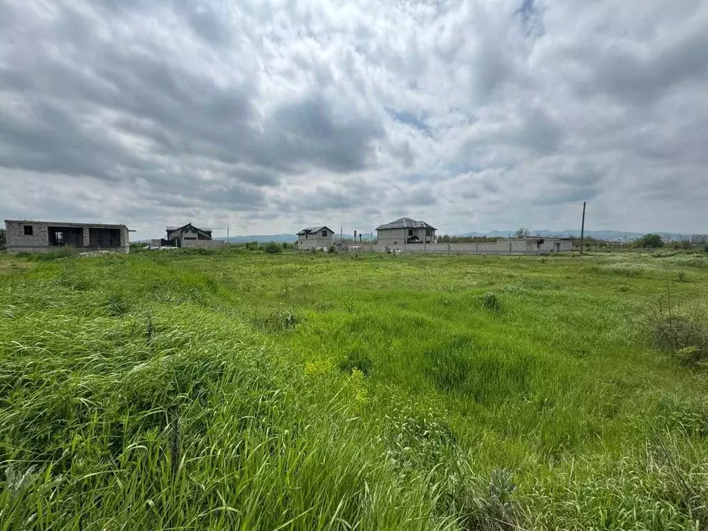 Участок в Кабардино-Балкария, Чегемский район, с. Нартан ул. Ленина ... - Фото 0