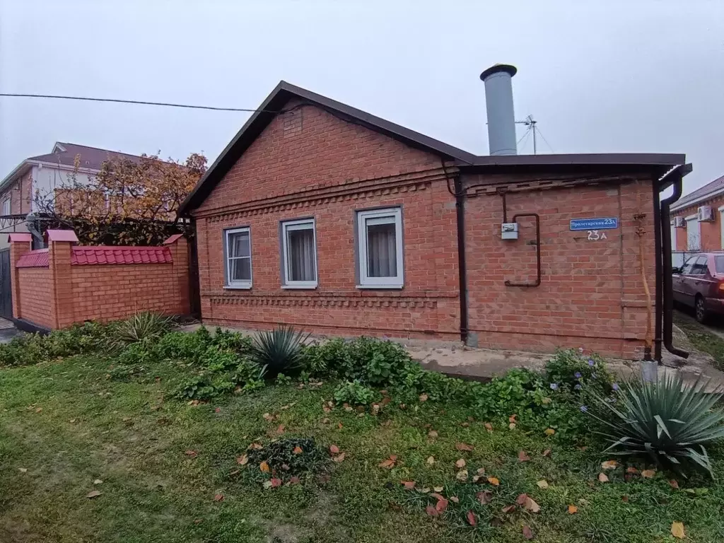 Дом в Ростовская область, Мясниковский район, с. Чалтырь Пролетарская ... - Фото 1