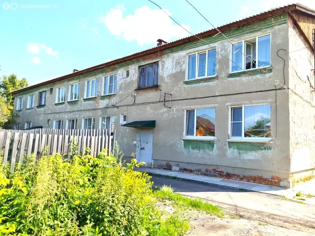 2-комнатная квартира: Камышлов, Заводская улица, 23 (45 м) - Фото 0