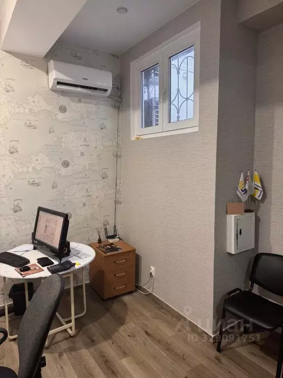 Офис в Краснодарский край, Сочи Центральный мкр, ул. Навагинская, 7/1 ... - Фото 1