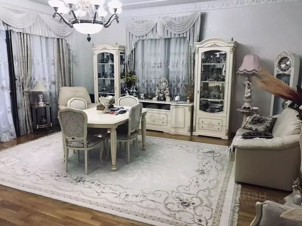 4-к кв. Татарстан, Казань ул. Пушкина, 78А (125.0 м) - Фото 0