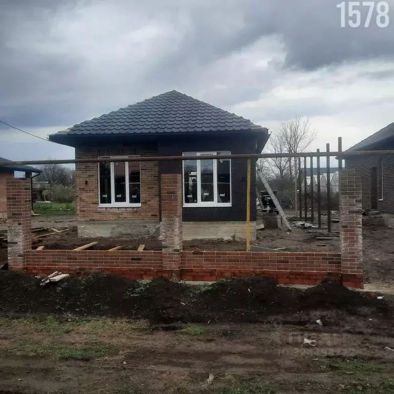 Дом в Краснодарский край, Динской район, Нововеличковское с/пос, ... - Фото 2