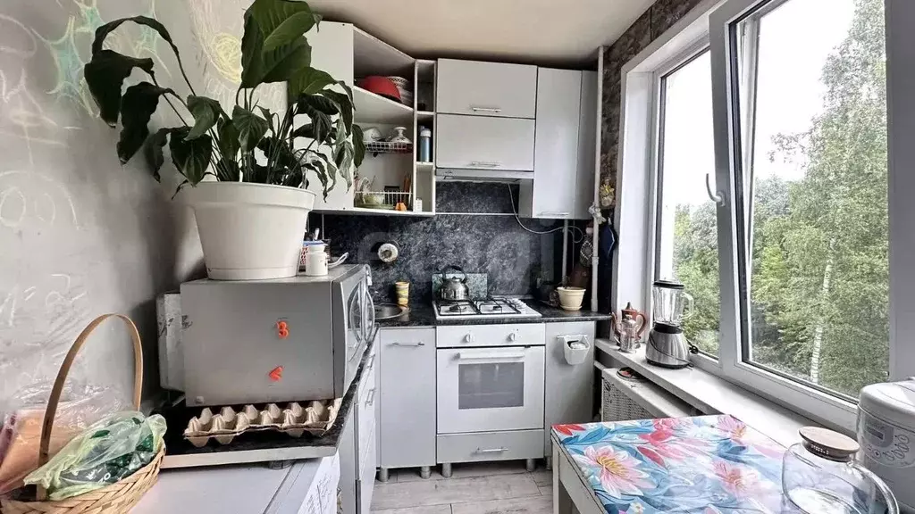 3-к кв. Костромская область, Кострома ул. Скворцова, 10 (56.3 м) - Фото 1