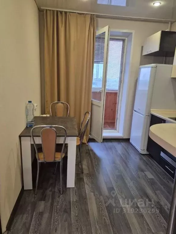 2-к кв. Татарстан, Альметьевск просп. Строителей, 68 (40.0 м) - Фото 1