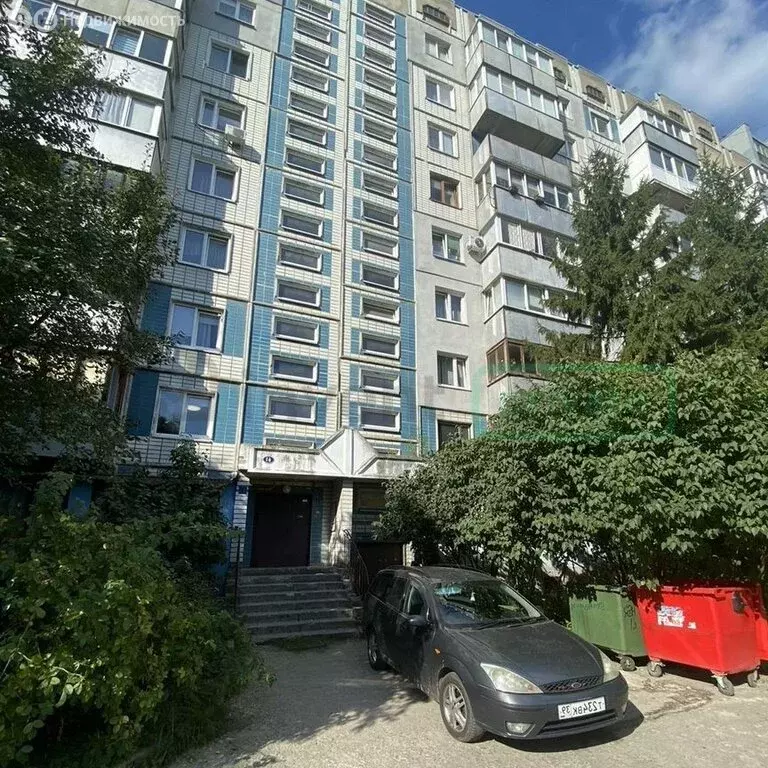 2-комнатная квартира: Калининград, улица Еловая Аллея, 61 (55 м) - Фото 0