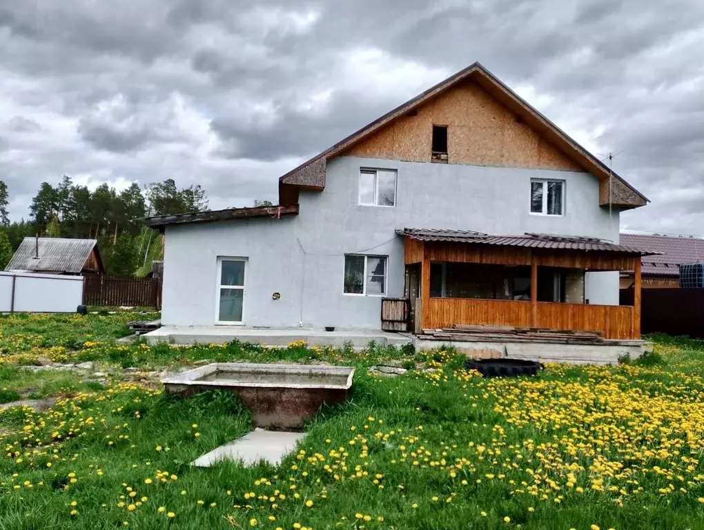 Дом в Свердловская область, Верхняя Пышма городской округ, пос. ... - Фото 1