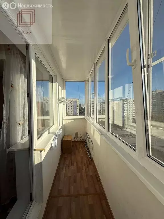 4-комнатная квартира: Барнаул, улица Попова, 194 (82 м) - Фото 1