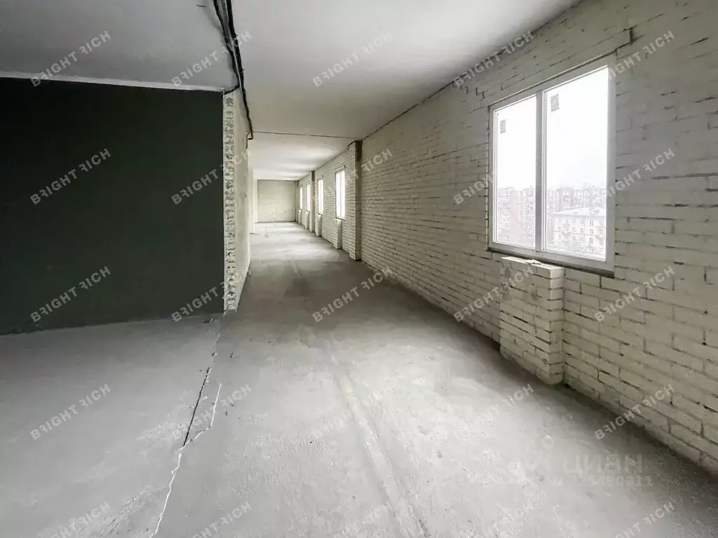 Офис в Санкт-Петербург ул. Шателена, 9 (350 м) - Фото 1