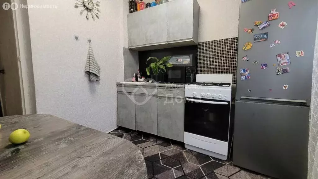 2-комнатная квартира: Волжский, улица Пушкина, 170 (43.6 м) - Фото 2