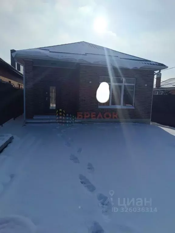 Дом в Ростовская область, Ростов-на-Дону ул. 3-я Турнирная (100 м) - Фото 1