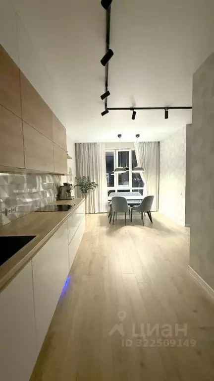 3-к кв. Кемеровская область, Кемерово Советский просп., 70А (94.0 м) - Фото 1