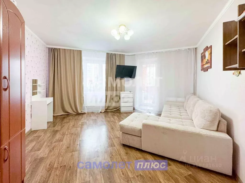 3-к кв. Чувашия, Чебоксары ул. Энтузиастов, 34 (100.0 м) - Фото 0