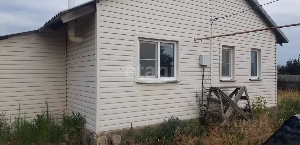 Дом в Волгоградская область, Быковский район, Новоникольское с/пос, с. ... - Фото 2