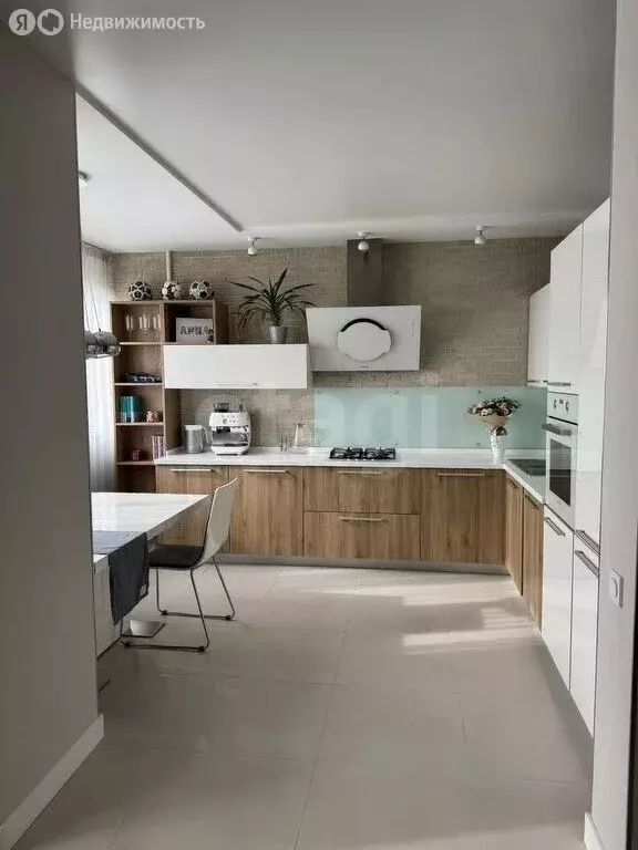 2-комнатная квартира: Ярославль, улица Чехова, 17к2 (65.2 м) - Фото 1