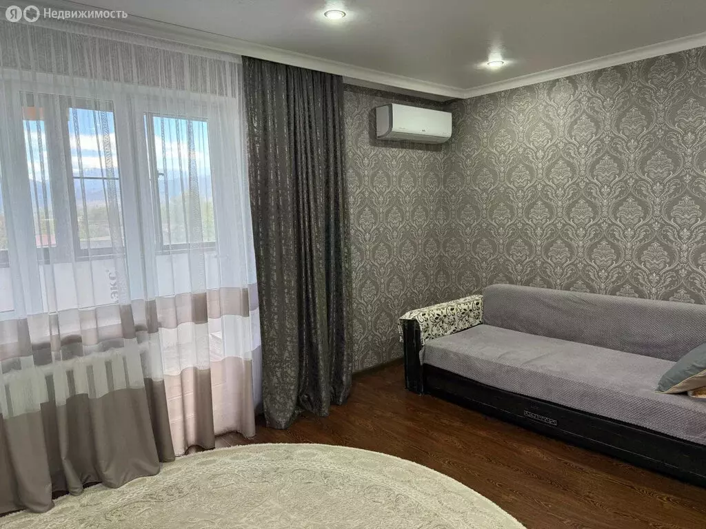 2-комнатная квартира: Алагир, улица К. Хетагурова, 231 (52 м) - Фото 1