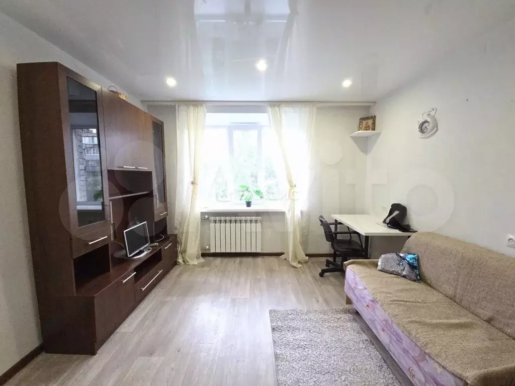 Комната 13 м в 8-к., 6/9 эт. - Фото 1