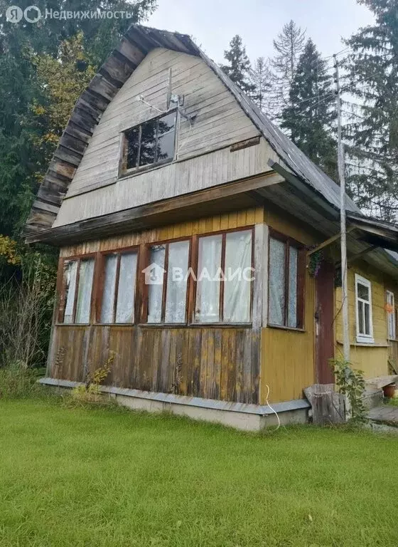 Дом в Нежновское сельское поселение, деревня Среднее Райково (55 м) - Фото 1