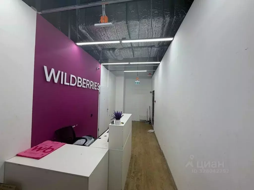 Помещение свободного назначения в Москва бул. Братьев Весниных, 2 (45 ... - Фото 1