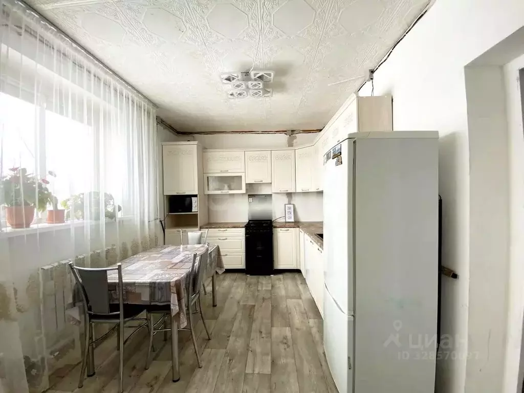 Дом в Башкортостан, Гафурийский район, Красноусольский сельсовет, с. ... - Фото 2