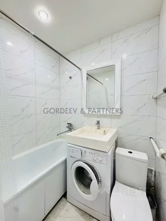 2-к кв. Татарстан, Казань ул. Галиаскара Камала, 45 (45.0 м) - Фото 1