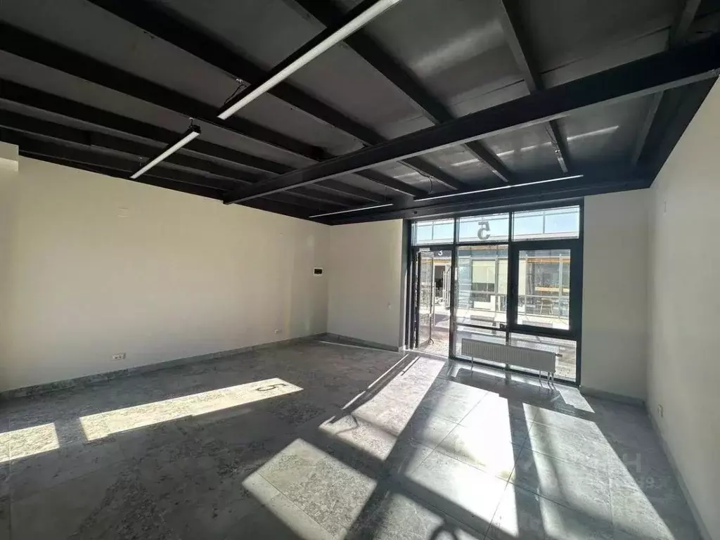 Помещение свободного назначения в Татарстан, Набережные Челны ул. ... - Фото 1