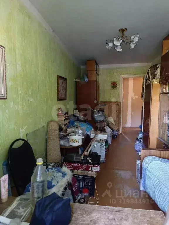 2-к кв. Белгородская область, Старый Оскол Интернациональный мкр, 7 ... - Фото 0