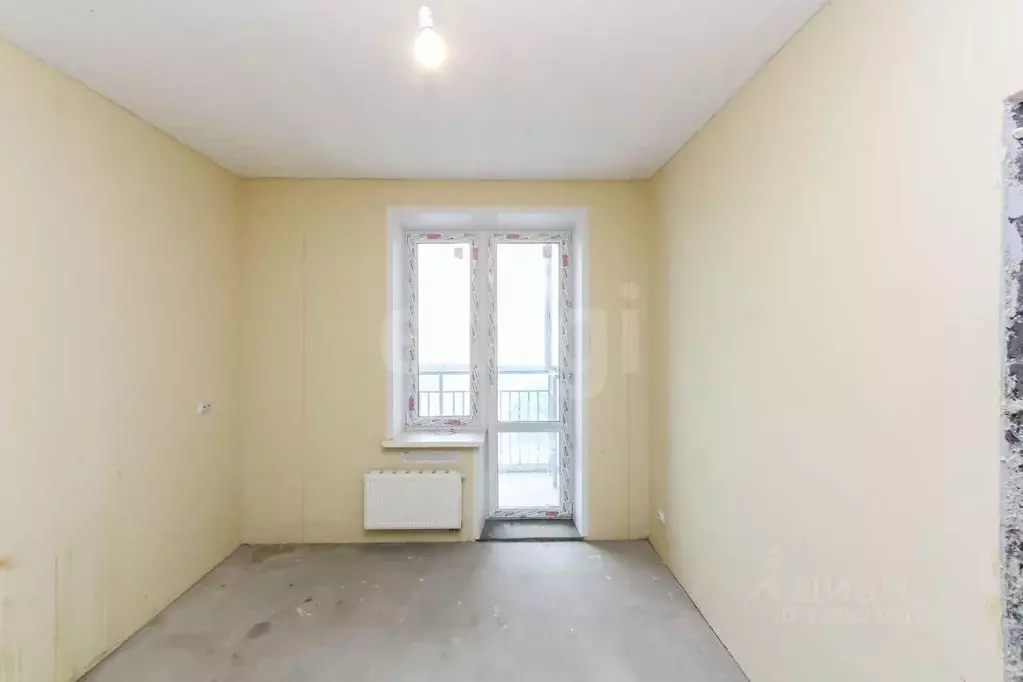 1-к кв. Тюменская область, Тюмень ул. Мельникайте, 2к18 (38.2 м) - Фото 0
