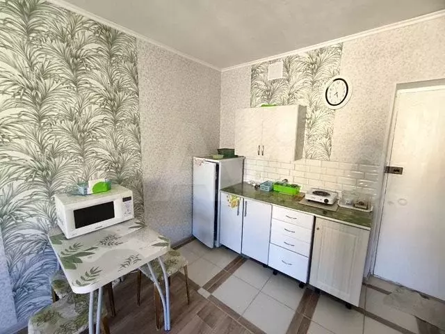 Комната 19,3 м в 1-к., 4/4 эт. - Фото 0