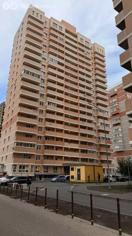 2-комнатная квартира: Краснодар, улица Евгении Жигуленко, 7 (62 м) - Фото 1