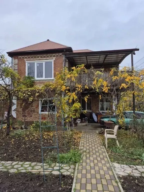 Дом в Краснодарский край, Белореченск пл. Центральная (123 м) - Фото 1