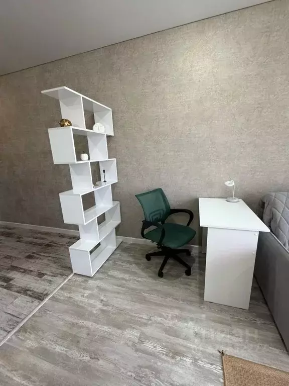 Студия Самарская область, Тольятти ул. 40 лет Победы, 43Д (28.0 м) - Фото 1